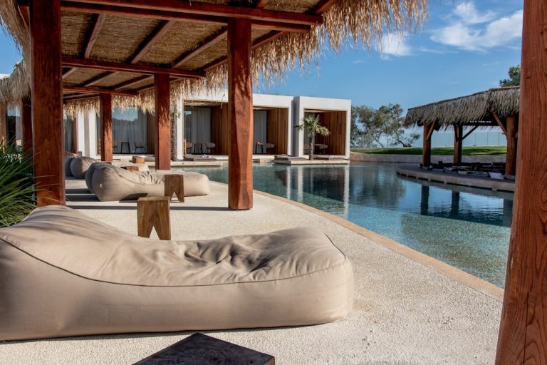 Pierwsza minuta w luksusowych hotelach 1 Photo Luxury suite