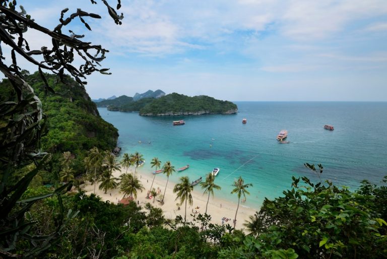 Photo Tropical paradises in Asia